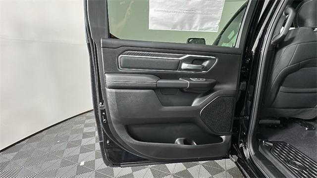 new 2025 Ram 1500 car, priced at $47,531