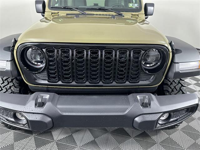 new 2025 Jeep Wrangler car, priced at $46,250