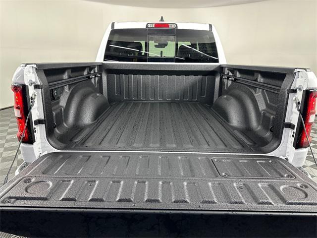 new 2025 Ram 1500 car, priced at $62,111