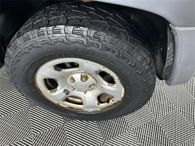 used 2005 Jeep Liberty car, priced at $4,998