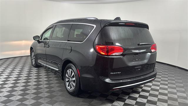 used 2019 Chrysler Pacifica car, priced at $26,000