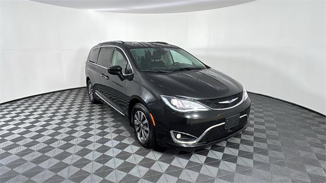 used 2019 Chrysler Pacifica car, priced at $26,000