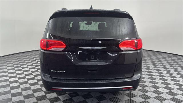 used 2019 Chrysler Pacifica car, priced at $26,000