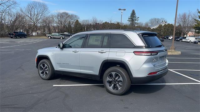 new 2022 Jeep Grand Cherokee 4xe car, priced at $49,550