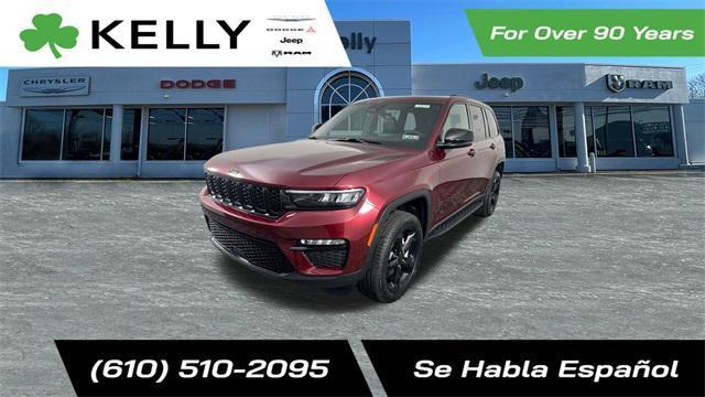new 2025 Jeep Grand Cherokee car, priced at $43,878