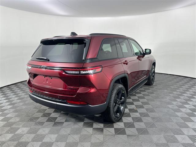 new 2025 Jeep Grand Cherokee car, priced at $43,878