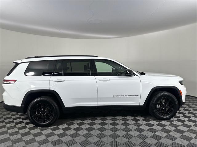 used 2024 Jeep Grand Cherokee L car, priced at $32,995