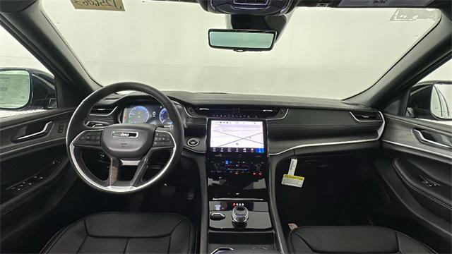 new 2025 Jeep Grand Cherokee car, priced at $46,121