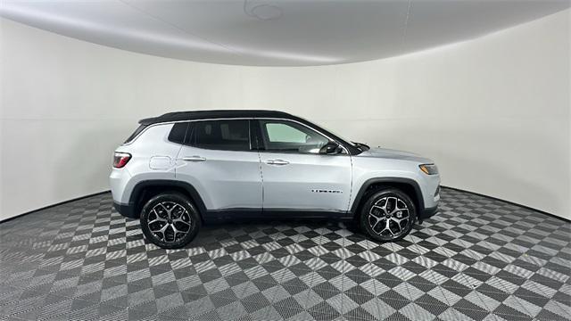 new 2025 Jeep Compass car, priced at $33,394