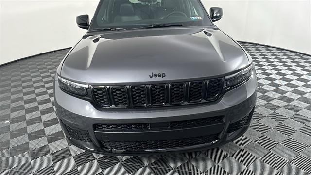 new 2025 Jeep Grand Cherokee L car, priced at $50,460