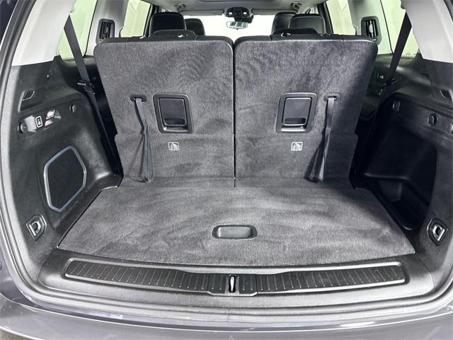used 2022 Jeep Grand Cherokee L car, priced at $33,998