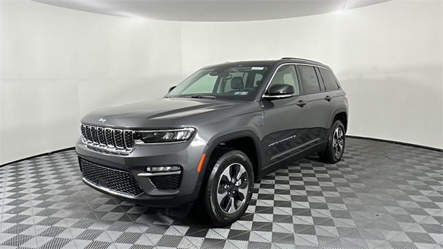 new 2024 Jeep Grand Cherokee 4xe car, priced at $56,625