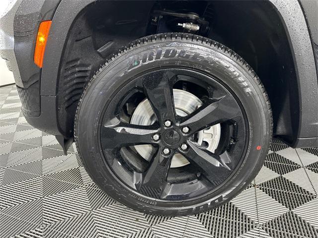 new 2025 Jeep Grand Cherokee L car, priced at $45,434