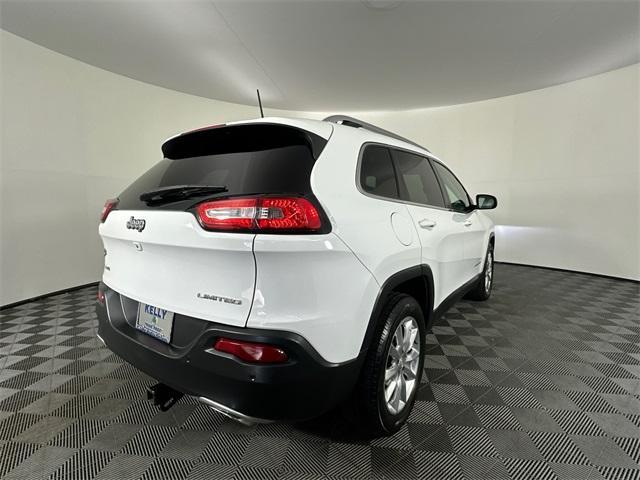 used 2017 Jeep Cherokee car, priced at $15,888