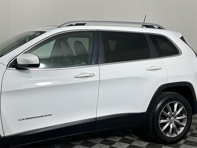 used 2017 Jeep Cherokee car, priced at $15,988