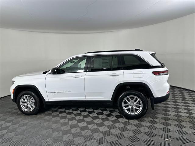 new 2025 Jeep Grand Cherokee car, priced at $37,807