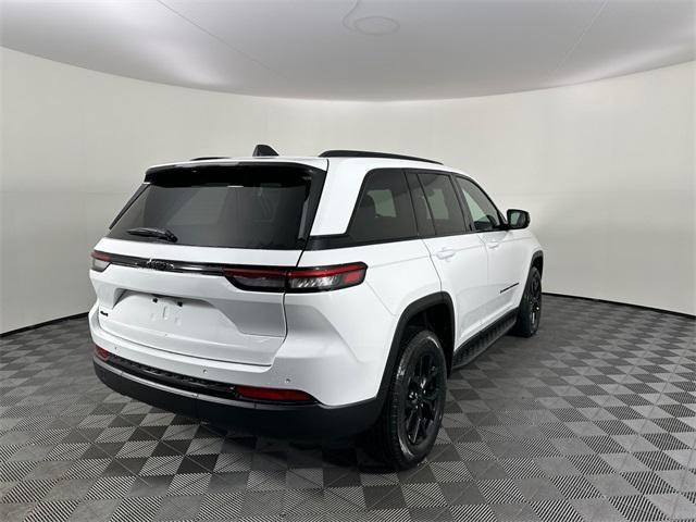 new 2025 Jeep Grand Cherokee car, priced at $42,058