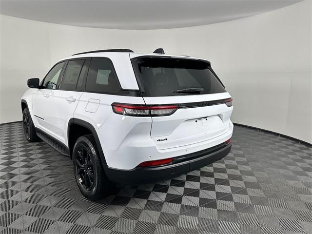 new 2025 Jeep Grand Cherokee car, priced at $42,058