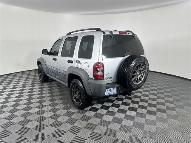 used 2007 Jeep Liberty car, priced at $8,988