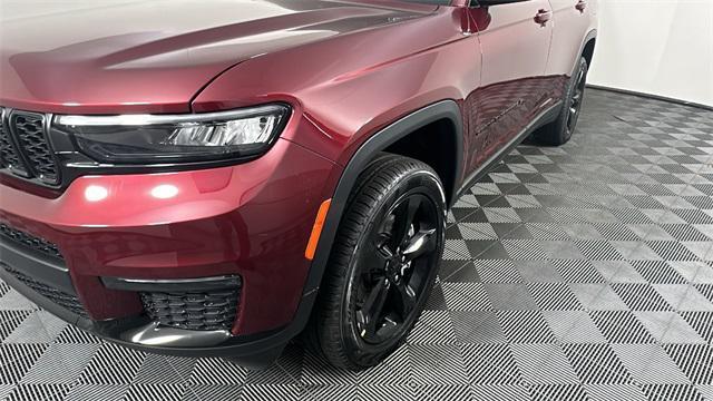 new 2025 Jeep Grand Cherokee L car, priced at $52,934