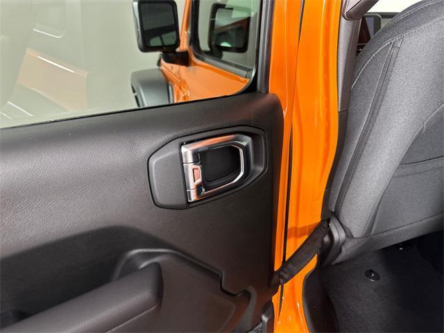 new 2025 Jeep Wrangler car, priced at $48,645