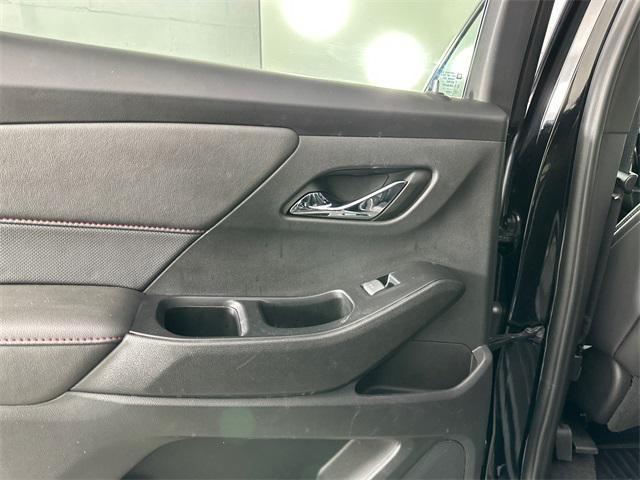 used 2023 Chevrolet Traverse car, priced at $35,995