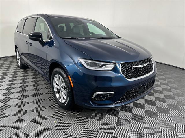 new 2025 Chrysler Pacifica car, priced at $44,135