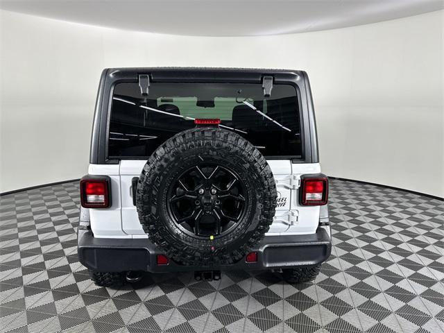 new 2025 Jeep Wrangler car, priced at $42,780