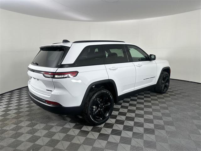 new 2025 Jeep Grand Cherokee car, priced at $46,435