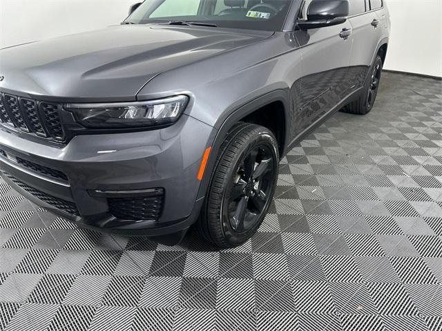 used 2024 Jeep Grand Cherokee L car, priced at $39,995