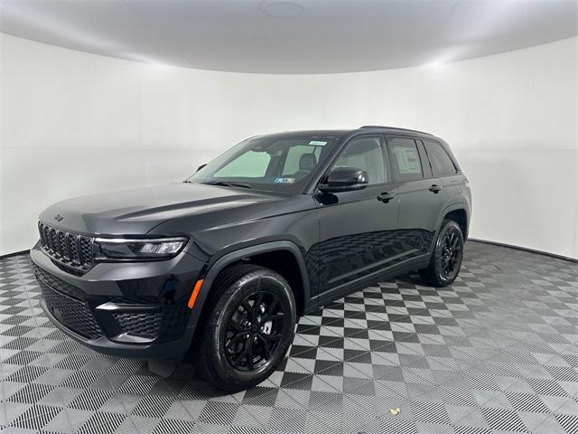 new 2025 Jeep Grand Cherokee car, priced at $43,918