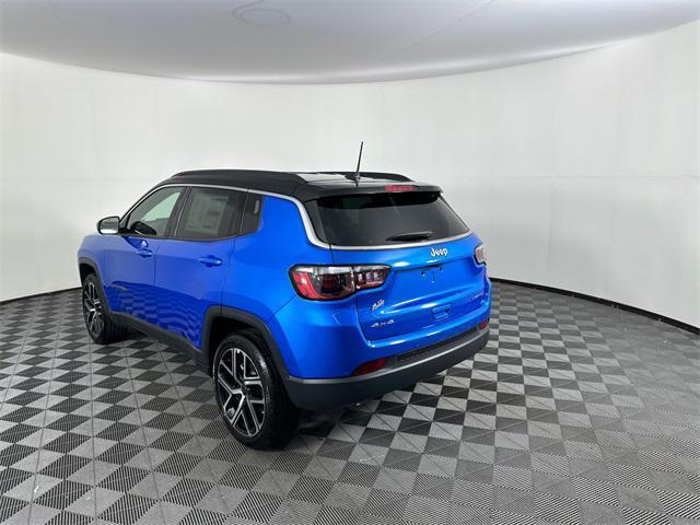 new 2025 Jeep Compass car, priced at $33,085