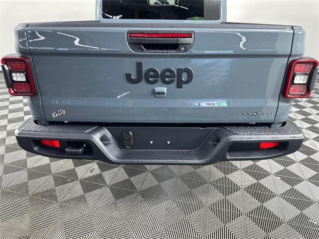 new 2025 Jeep Gladiator car, priced at $46,752