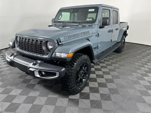 new 2025 Jeep Gladiator car, priced at $46,752