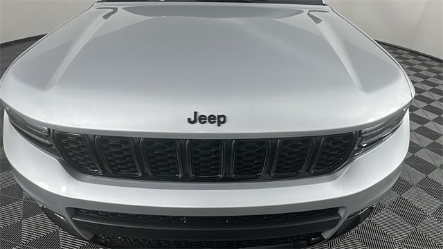 new 2024 Jeep Grand Cherokee L car, priced at $43,545