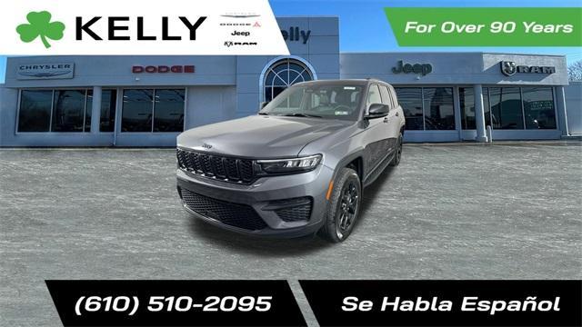 new 2025 Jeep Grand Cherokee car, priced at $45,030