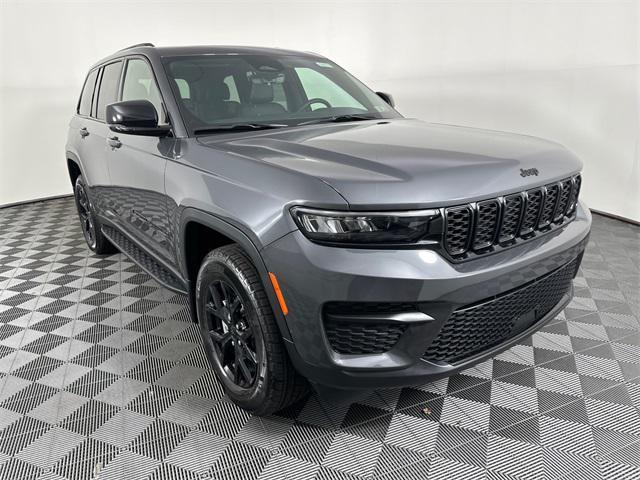 new 2025 Jeep Grand Cherokee car, priced at $42,791