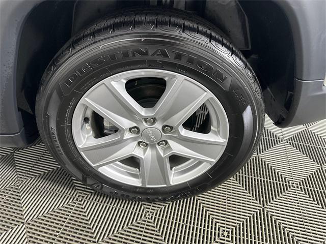 used 2022 Jeep Compass car, priced at $19,995