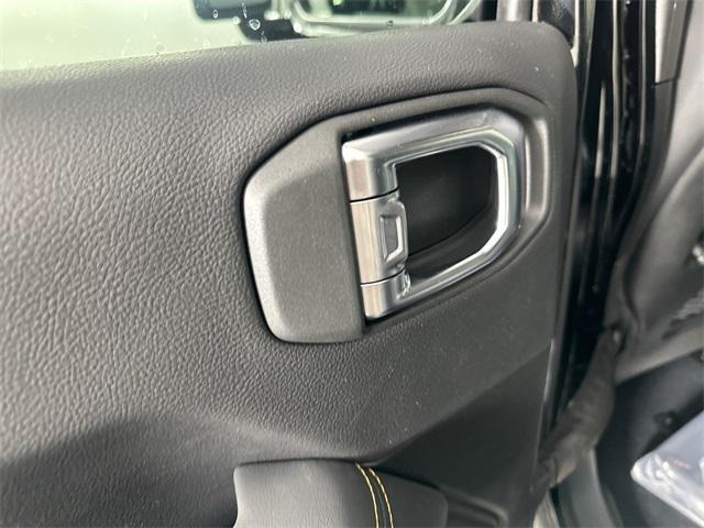 new 2025 Jeep Wrangler car, priced at $54,945