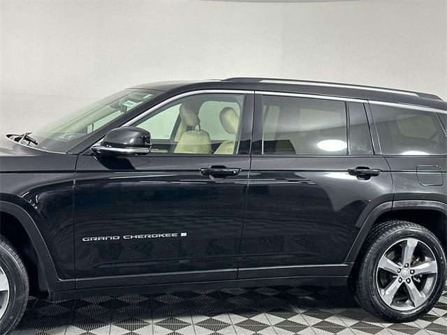 used 2021 Jeep Grand Cherokee L car, priced at $32,392