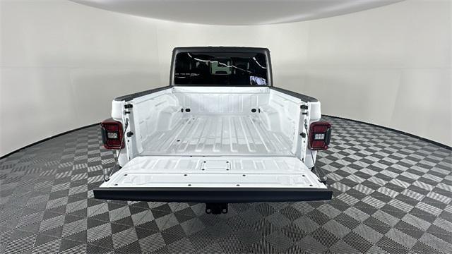 new 2024 Jeep Gladiator car, priced at $57,580