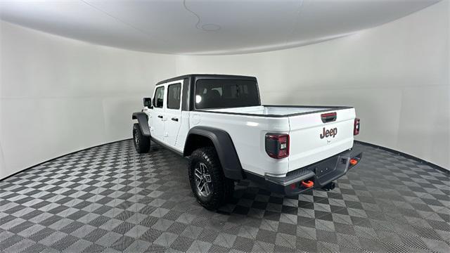 new 2024 Jeep Gladiator car, priced at $57,580