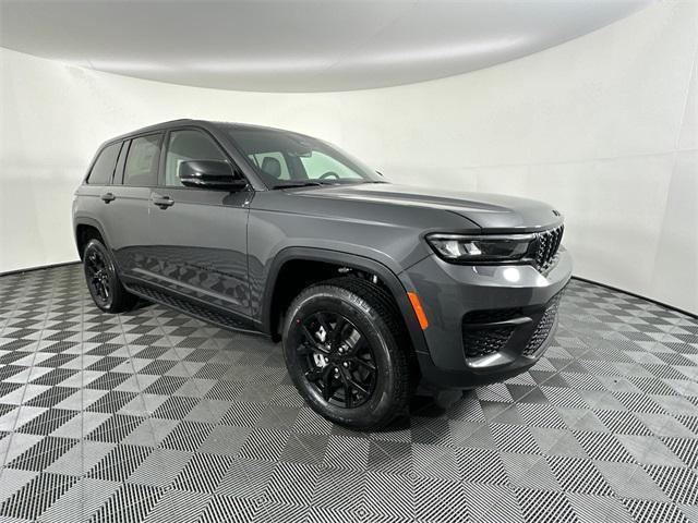 new 2025 Jeep Grand Cherokee car, priced at $41,888