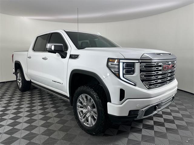 used 2023 GMC Sierra 1500 car, priced at $44,890