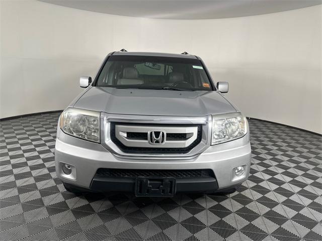 used 2010 Honda Pilot car, priced at $6,998