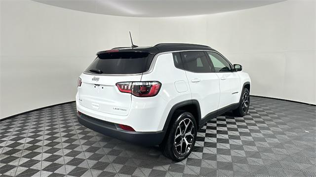 new 2025 Jeep Compass car, priced at $32,234