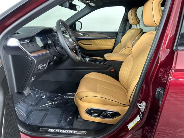 new 2025 Jeep Grand Cherokee L car, priced at $60,125