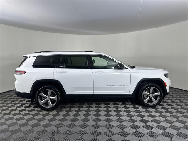 used 2022 Jeep Grand Cherokee L car, priced at $33,998