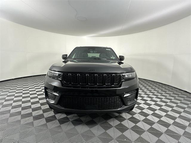 new 2025 Jeep Grand Cherokee car, priced at $42,454