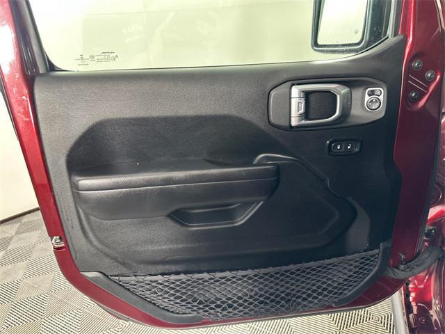 used 2021 Jeep Gladiator car, priced at $32,598